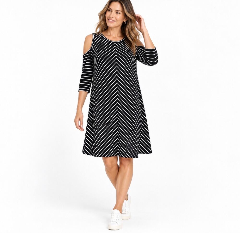 Lane Bryant 14/16 Black White Chevron Stripe Cold Shoulder